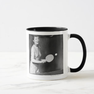 Caneca Mulher que joga o ténis de mesa