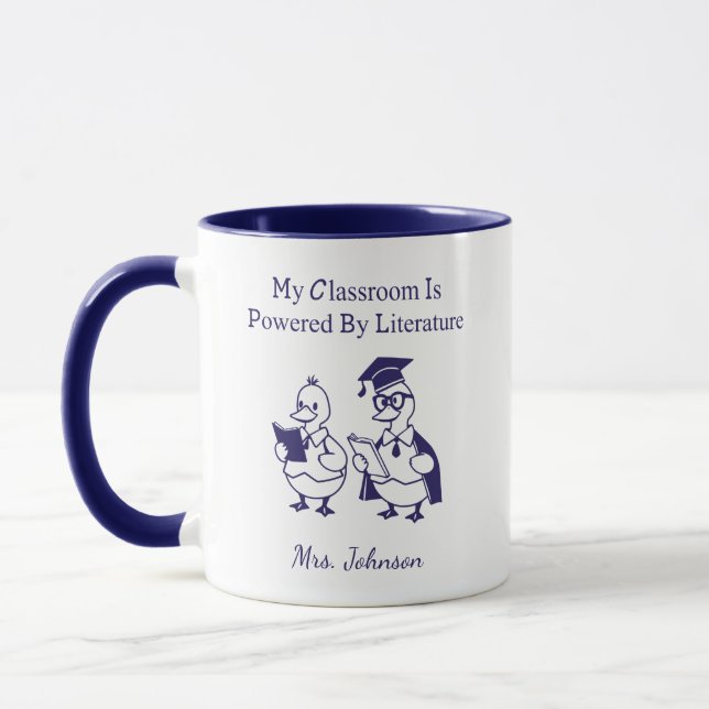 Caneca My Classroom Powered By Literature Teacher Design (Esquerda)