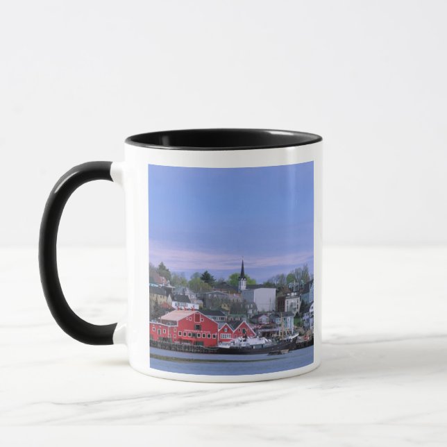 Caneca N.A. Canadá, Nova Escócia. Uma vista de Lunenburg, (Esquerda)