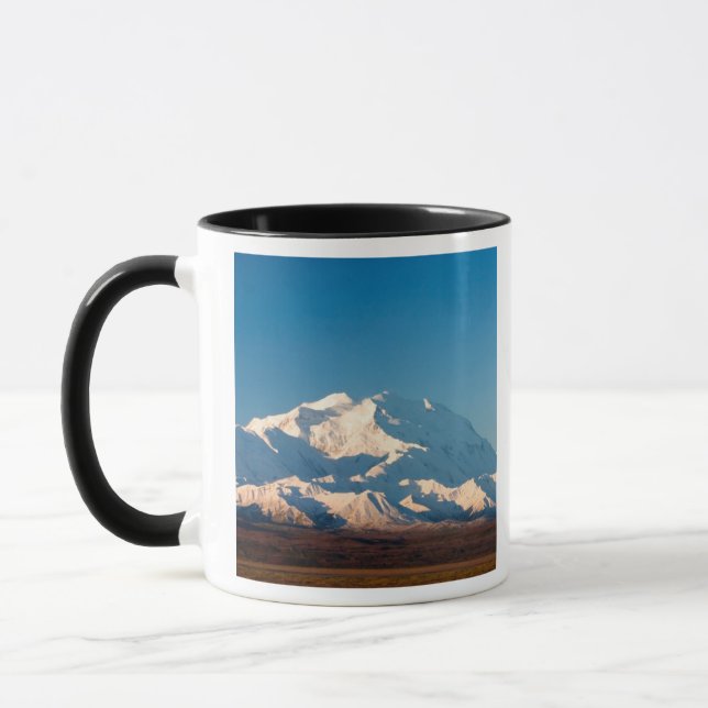 Caneca N.A., EUA, Alasca.  Mt. McKinley no Denali (Esquerda)