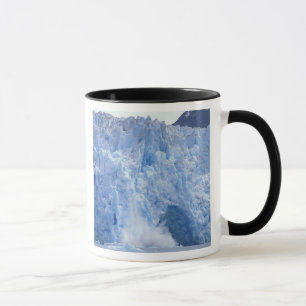 Caneca NA, EUA, Alasca. Geleira desmoronando na água