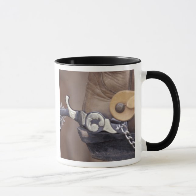 Caneca NA, EUA, Texas, Lubbock Bota e espora de cowboy (Direita)