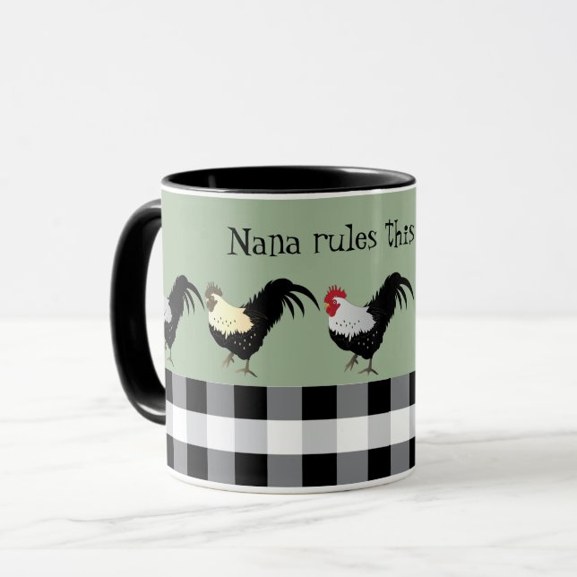 Caneca Nana Rule's the Roost Rooster Black White Name (Frente Esquerda)
