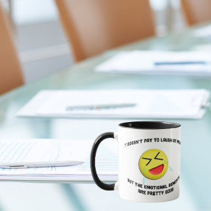 Caneca Não compensa rir no trabalho