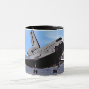 Caneca NASA Space Shuttle Atlantis pousa na Edwards AFB