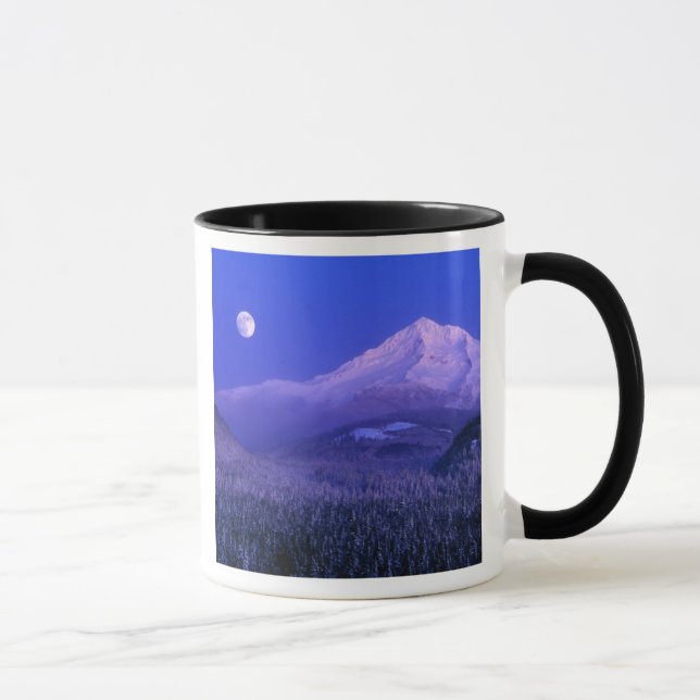 Caneca Nascer da lua sobre o Mt Hood inverno, Oregon (Direita)