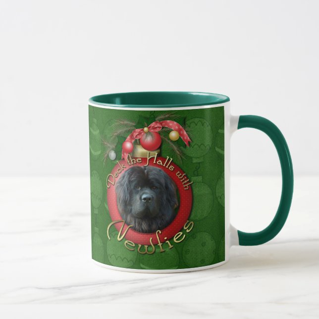 Caneca Natal - plataforma os salões - Newfie (Direita)