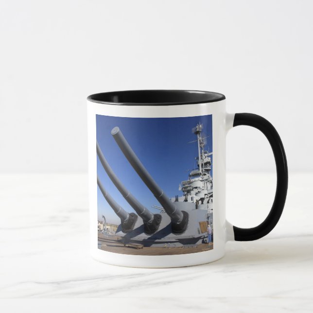 Caneca Navio de guerra USS Alabama no Memorial Battleship (Direita)