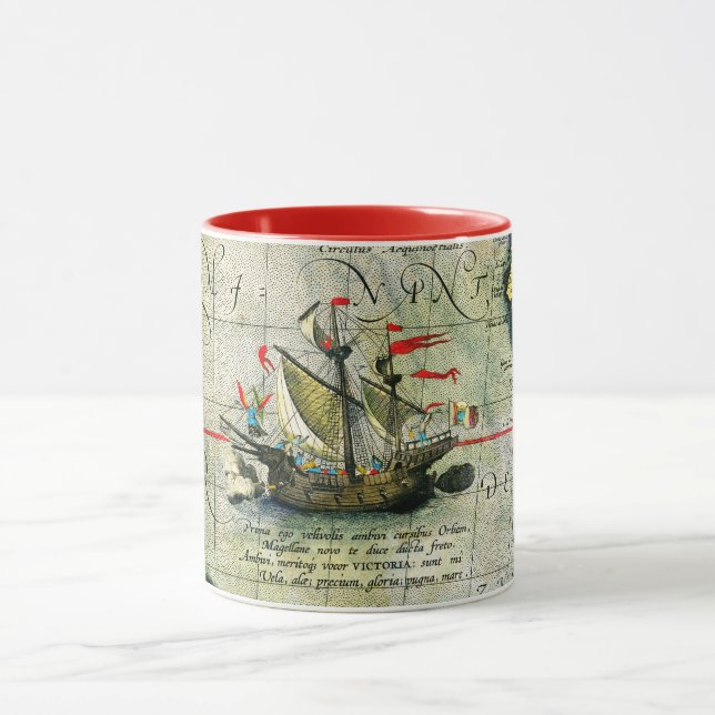 Caneca Navio de Magalhães Victoria, Mapa Antiquado do Oce (Centro)