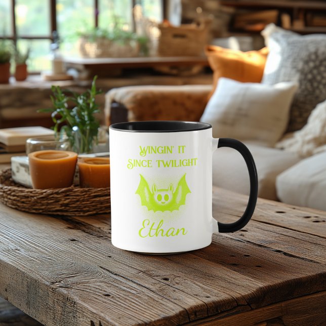 Caneca Neon Halloween Mug personalizável - Design de Bat  (Criador carregado)