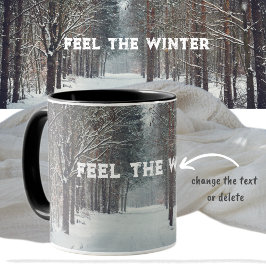 Caneca Neve na floresta de inverno