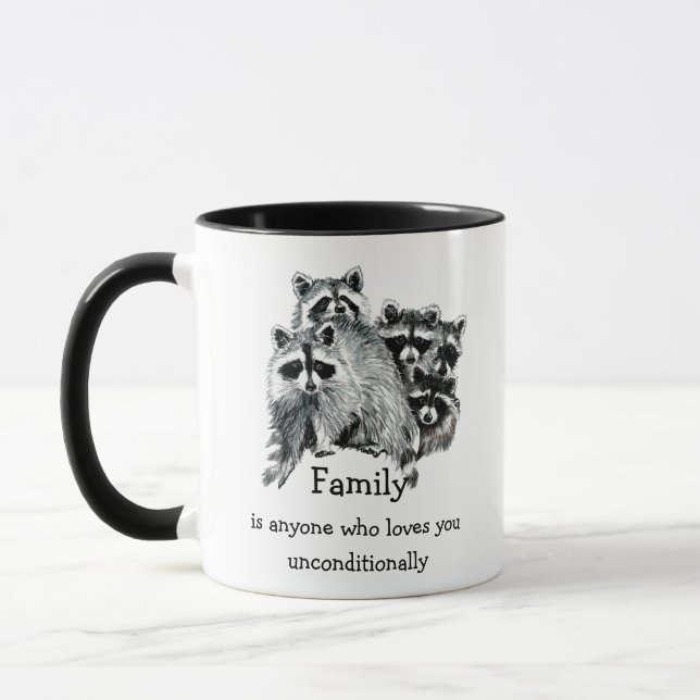 Caneca Noite de Amor entre Amigos da Família Raccoon (Esquerda)