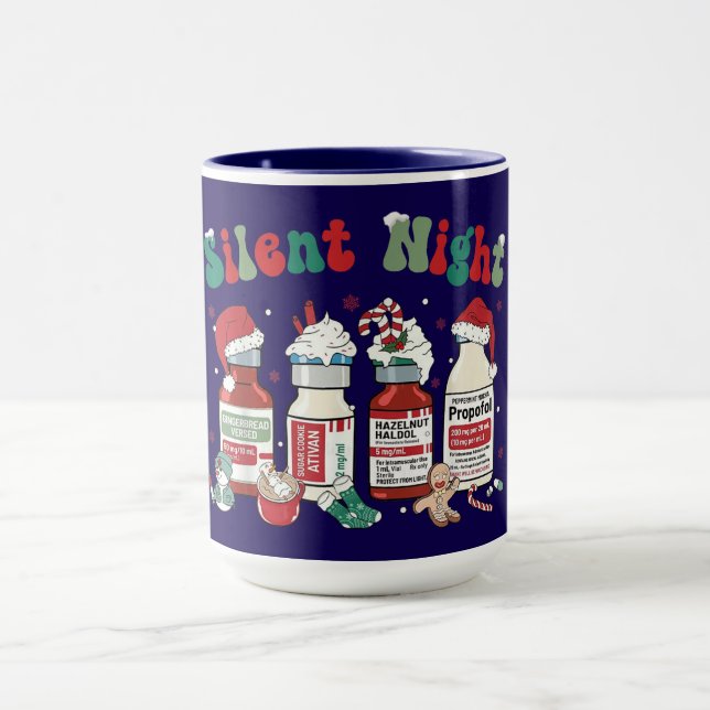 Caneca Noite Silenciosa – Design de Natal Inspirado em Se (Centro)
