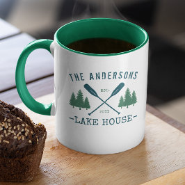 Caneca Nome da família Lago House Oars Rustic Pine Trees