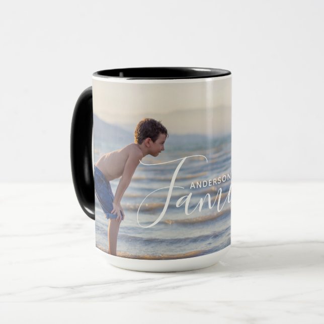 Caneca Nome da Família Personalizada de Modelo de Foto Mo (Frente Esquerda)
