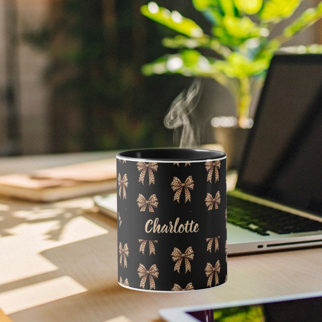 Caneca Nome do arco-leopardo negro (Criador carregado)