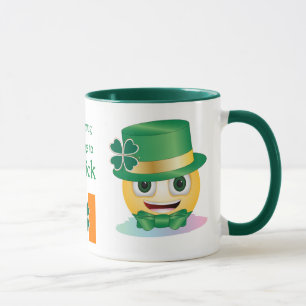 Caneca Nome Personalizado Emoji Irlandês com Hat e Shamro