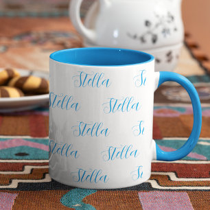 Caneca Nome repetitivo em branco-azul-claro
