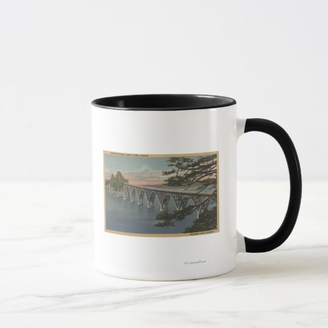 Caneca North Bend, Oregon - Vista da ponte de Baía de Coo (Direita)