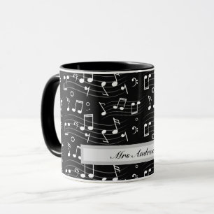 Caneca Notas musicais brancas em fundo preto 