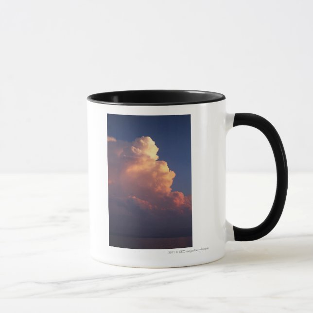 Caneca Nuvens sobre o mar no por do sol (Direita)