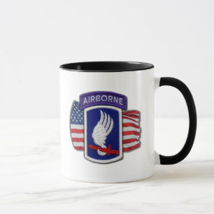 Caneca o 173rd remendo transportado por via aérea