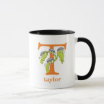 Caneca O ABC do Dr. Seuss: Letra T - Laranja| Adicione Se<br><div class="desc">Este Dr. Seuss ABC: A letra T design é o presente perfeito para um chá de fraldas ou para o primeiro ou segundo aniversário do seu filho.  Personalize este design adicionando o nome do seu filho ou alterando a cor de fundo do produto.</div>