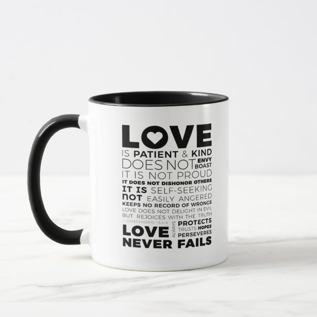 Caneca O Amor é Paciente e Gentil Apelo Clássico (Esquerda)