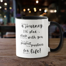 Caneca O Amor é uma Viagem - Presente Romântico