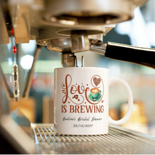 Caneca O Amor Está Cozinhando Chá de Panela Coração Român