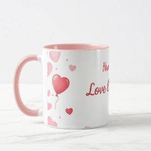 Caneca O amor vive aqui - Corações Rosa e Vermelho