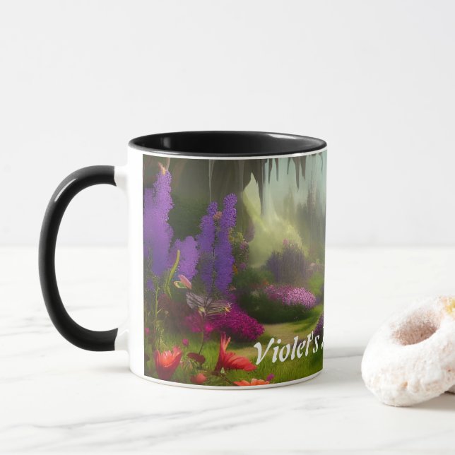 Caneca O chá de manhã da Violet personalizável (Com Donut)