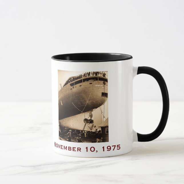 Caneca O Edmund Fitzgerald com Nomes da Tripulação (Direita)