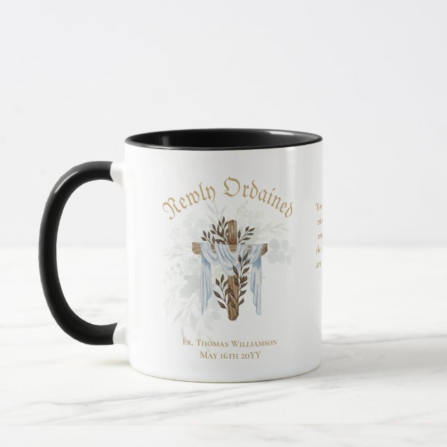 Caneca O Padre Deacon - Ministro Nun, RECÉM-ORDENADO (Esquerda)