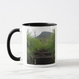 Caneca O primeiro passo convida os caminhoneiros a subir