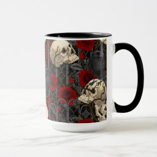 Caneca O segredo do Raven. Ilustração gótica escura e san