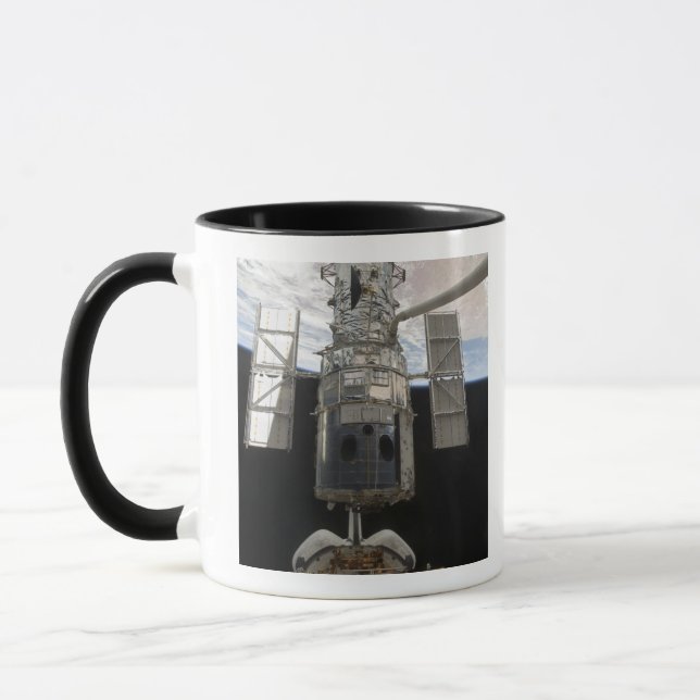 Caneca O Telescópio Espacial Hubble - Atlante (Esquerda)