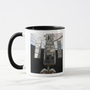 Caneca O telescópio espacial Hubble é lançado