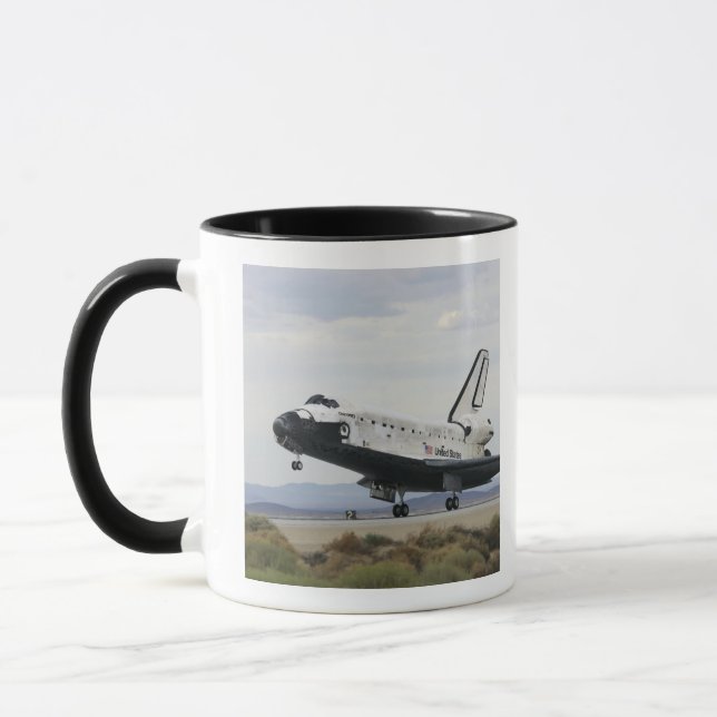 Caneca O trem de aterrissagem principal da Space Shuttle  (Esquerda)