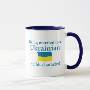 Caneca O ucraniano constrói o caráter