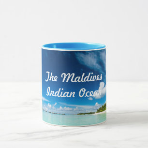 Caneca Oceano Índico de Maldives da opinião da água do