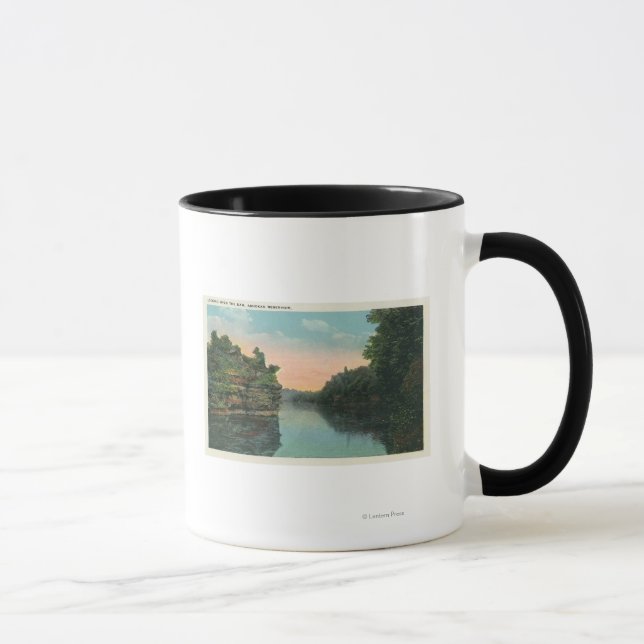 Caneca Olhando a barragem do reservatório de Ashokan (Direita)