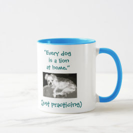 Caneca Olhar Snarly engraçado do leão do cão