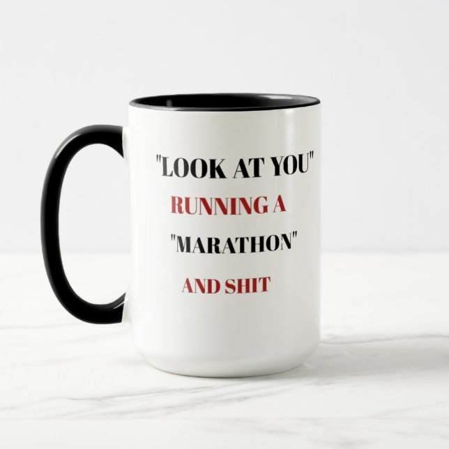 Caneca Olhe para você correndo uma maratona (Esquerda)