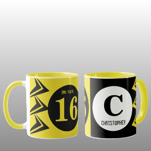 Caneca OMG, você tem 16 monogramas de nome amarelo e pret