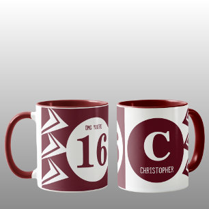 Caneca OMG, você tem 16 monogramas, maroon e branco