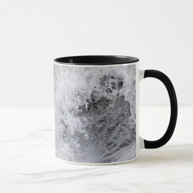 Caneca Onda tempestuosa quebrando (Direita)