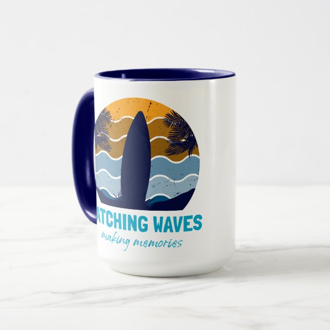 Caneca Ondas de Captura Surfboard Retro Sunset Beach (Frente Esquerda)