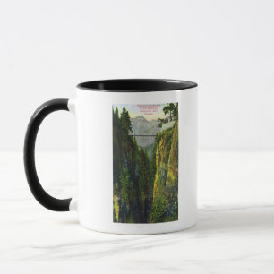 Caneca Opinião da garganta de Capilano da montanha da
