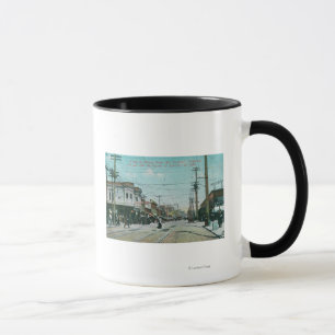 Caneca Opinião da rua de Fillmore 1 ano após um fogo de